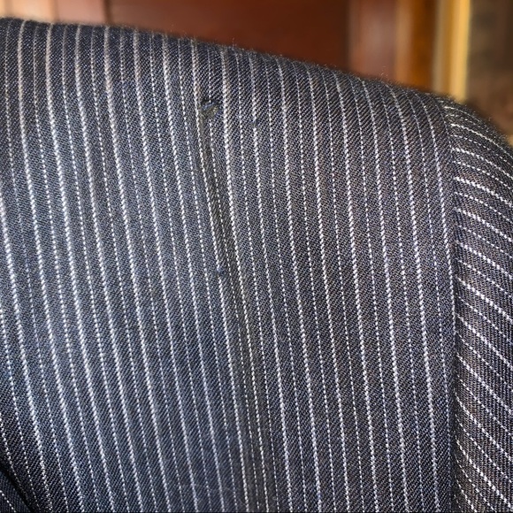 Jones New York Suit Reg 43 - Picture 9 of 13